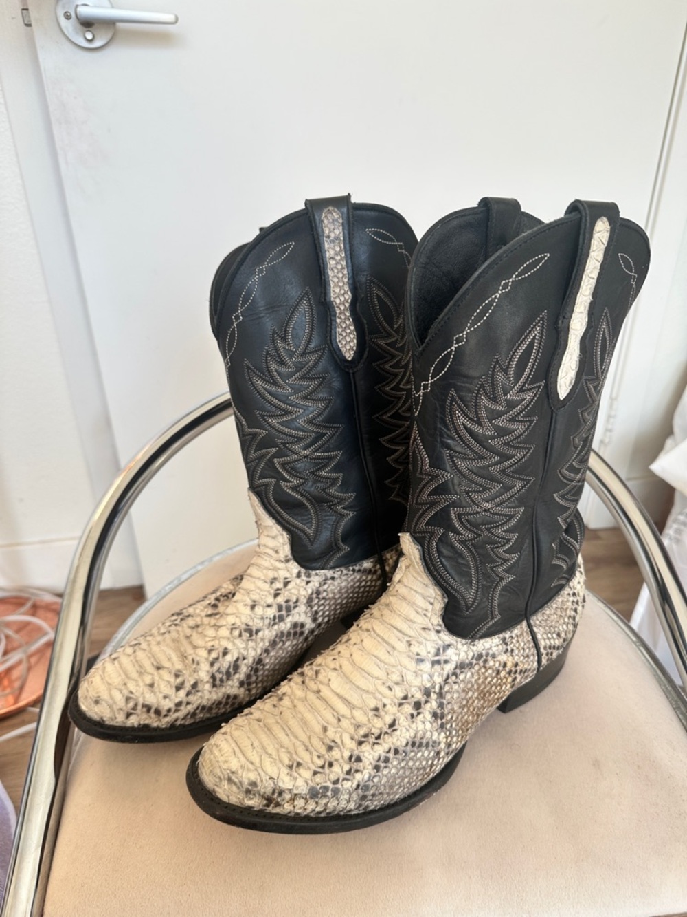 Black Leather & Cream Genuine Python Snakeskin Cowboy Boots Men’s Size 9.5EEE